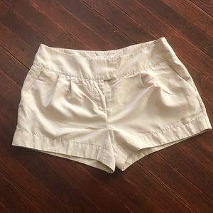 Cream Shorts Size M